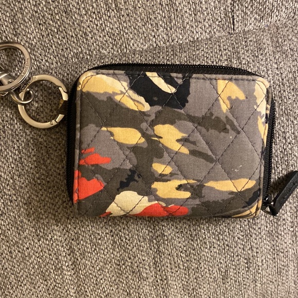 Vera Bradley Performance Twill Lanyard & RFID Petite Zip-Around Wallet - Picture 3 of 4